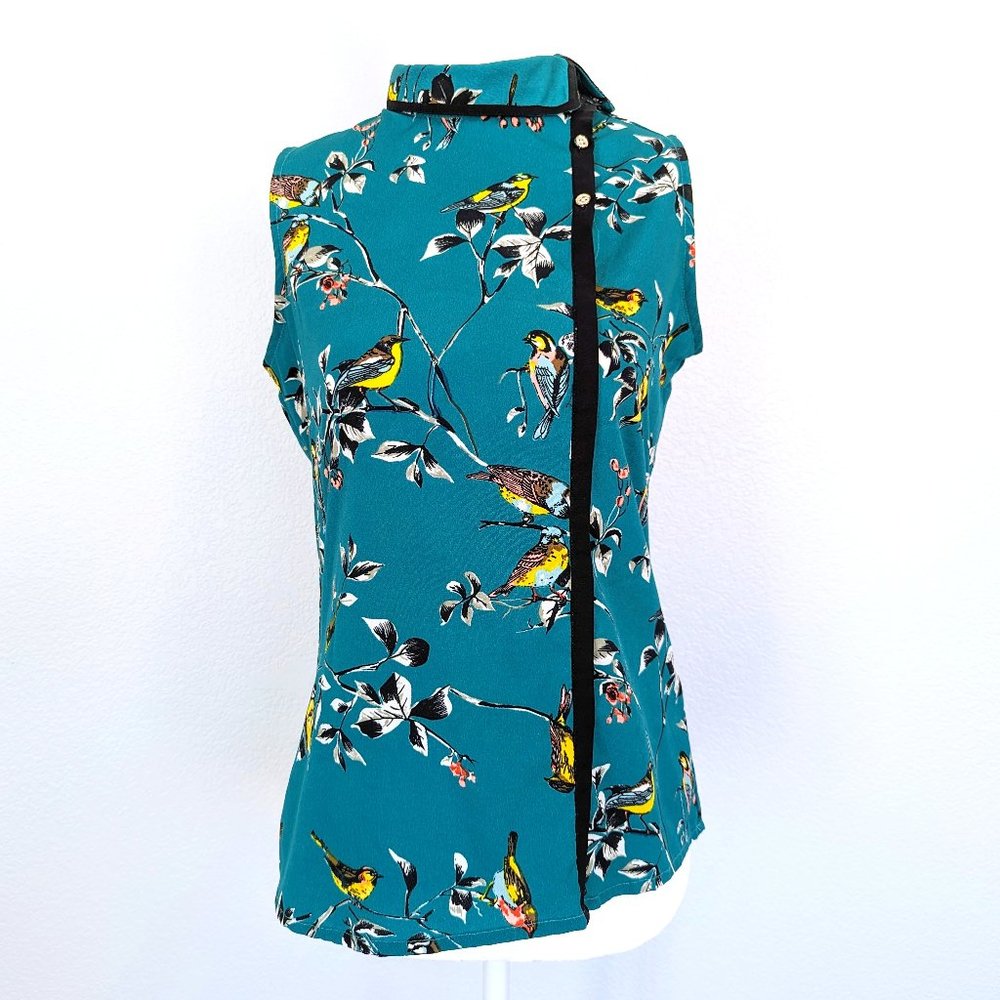 Sleeveless Bird Print Top